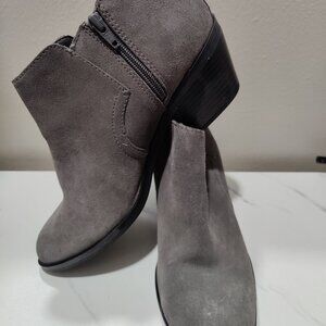 Sonoma Gray Suede boots